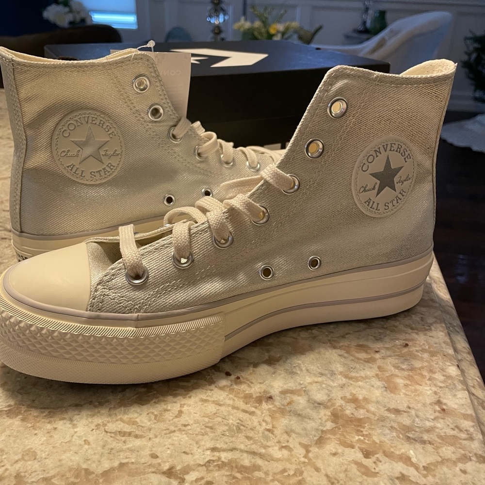 Digital Powder Chuck Taylor All Star